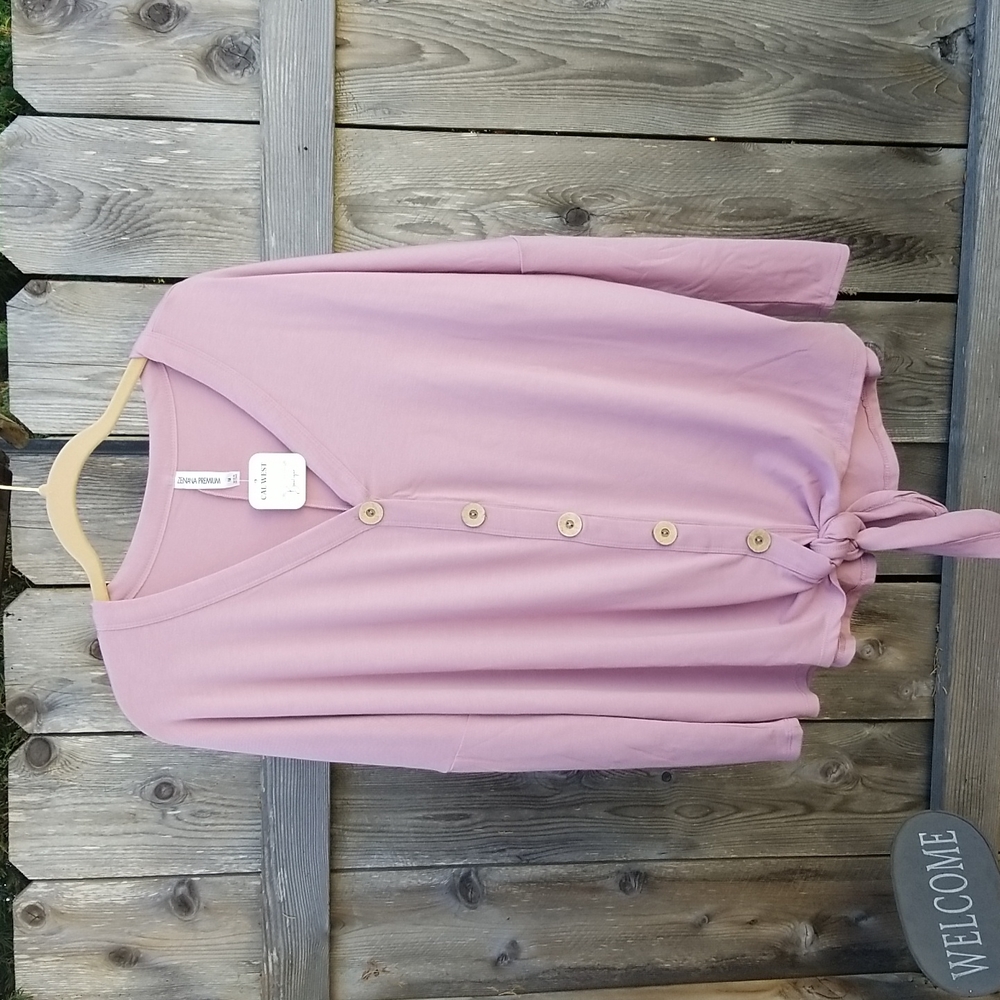 Lightweight cardigan dusty rose button up